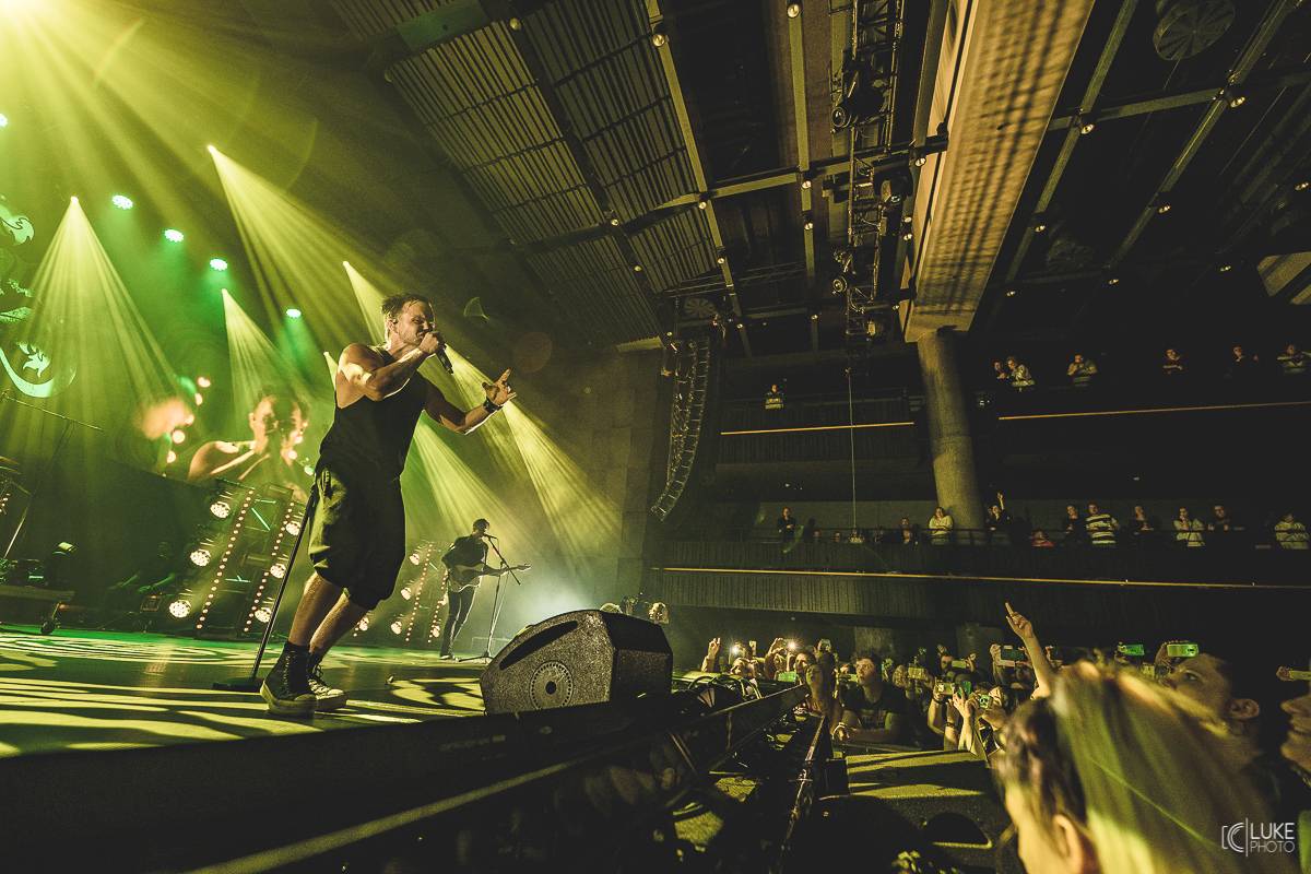 Evropa 2 rozdávala ceny. Na afterparty ve Foru Karlín hráli The Rasmus i Chinaski