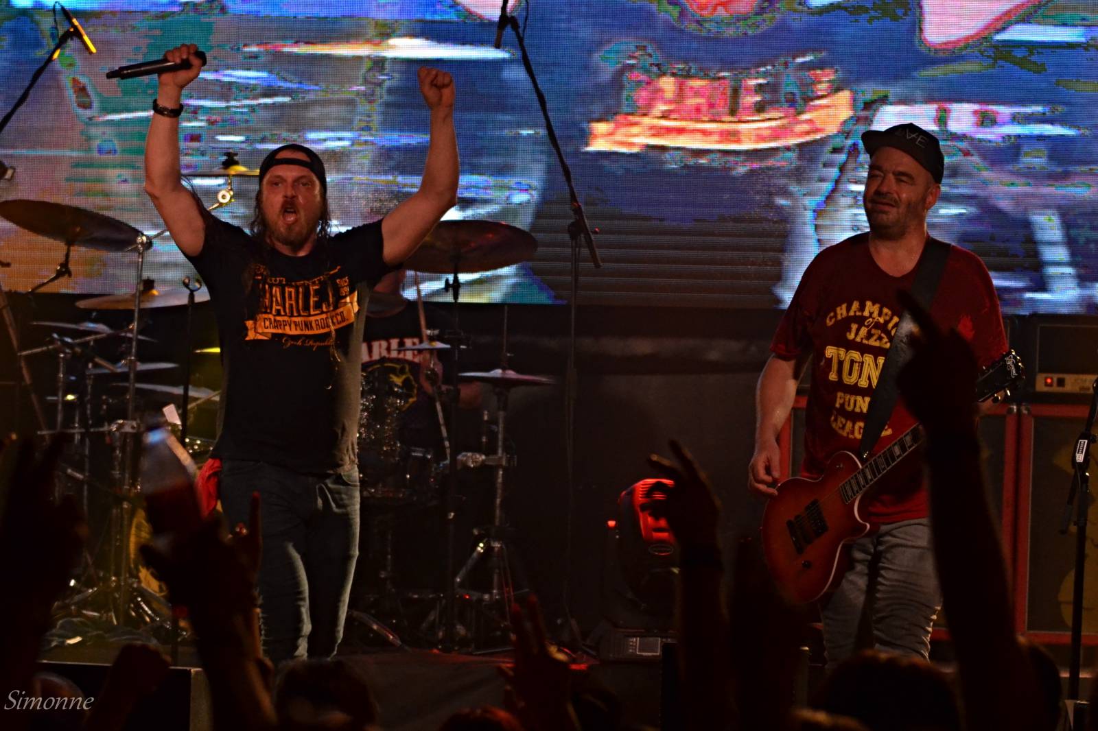 Harlej bavil fanoušky ve Zlíně, předskakovali jim Loco Loco