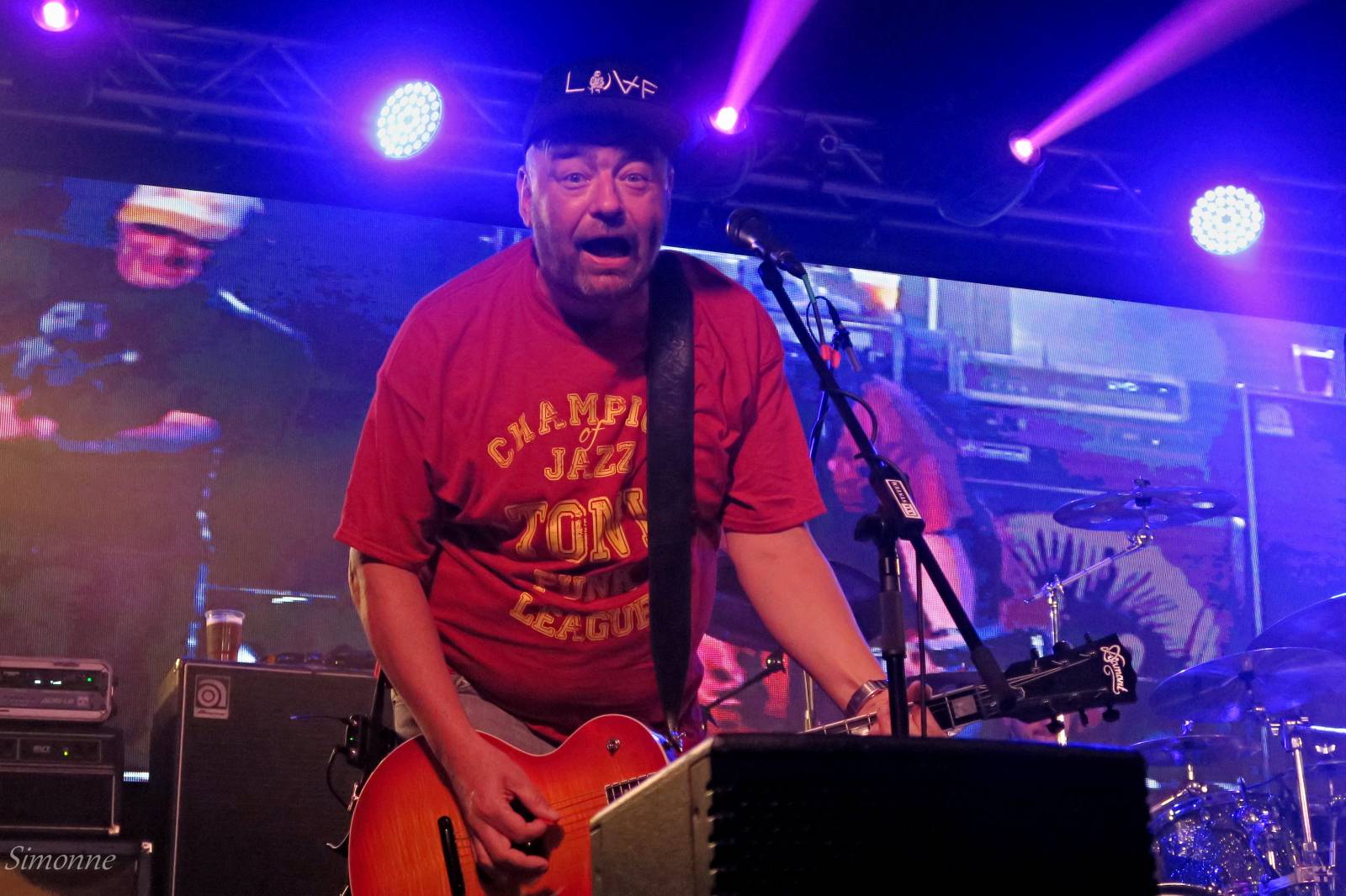 Harlej bavil fanoušky ve Zlíně, předskakovali jim Loco Loco