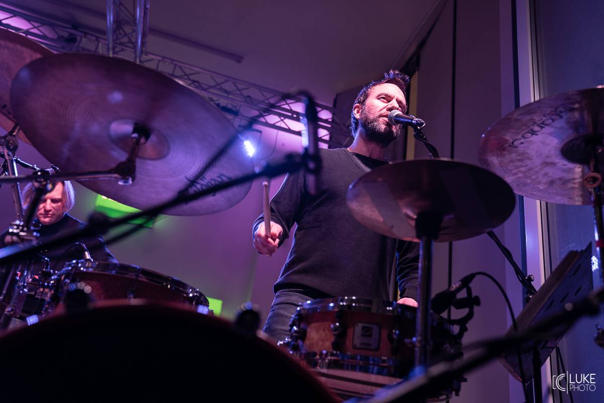 Tata Bojs slavnostně zakončili svou výstavu v centru současného umění DOX v Praze a pokřtili Tatalog