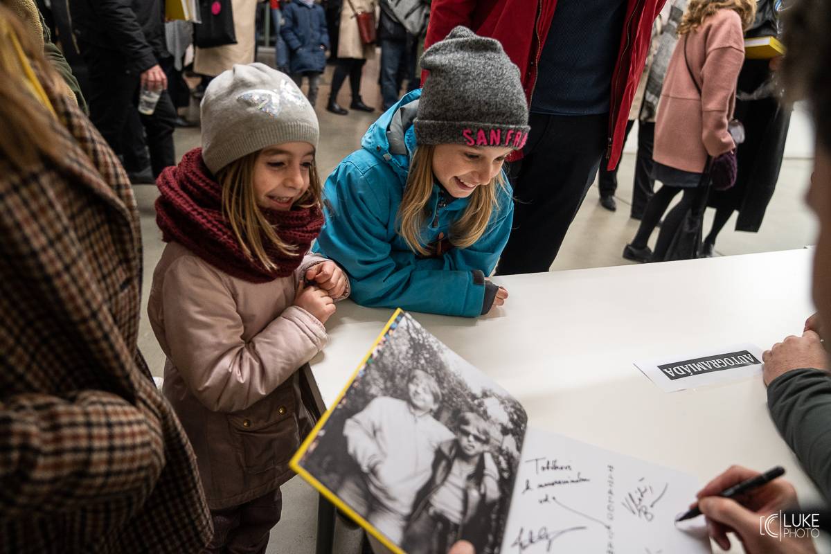 Tata Bojs slavnostně zakončili svou výstavu v centru současného umění DOX v Praze a pokřtili Tatalog