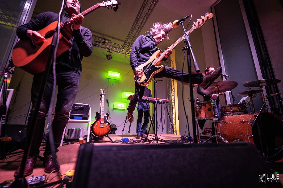 Tata Bojs slavnostně zakončili svou výstavu v centru současného umění DOX v Praze a pokřtili Tatalog