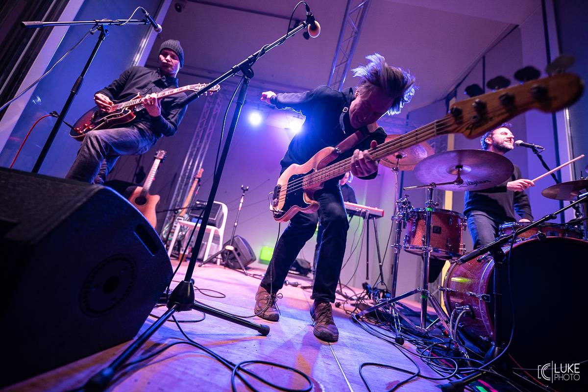 Tata Bojs slavnostně zakončili svou výstavu v centru současného umění DOX v Praze a pokřtili Tatalog