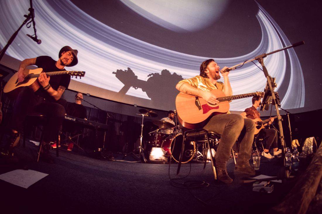 Imodium se rozloučili pod hvězdnou oblohou v Planetáriu Praha