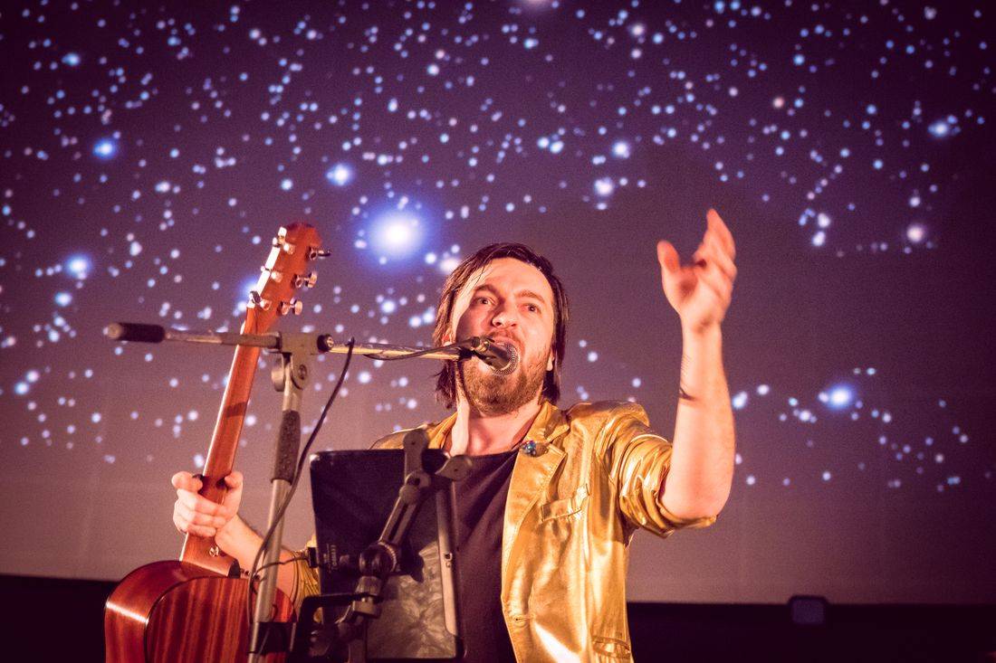 Imodium se rozloučili pod hvězdnou oblohou v Planetáriu Praha