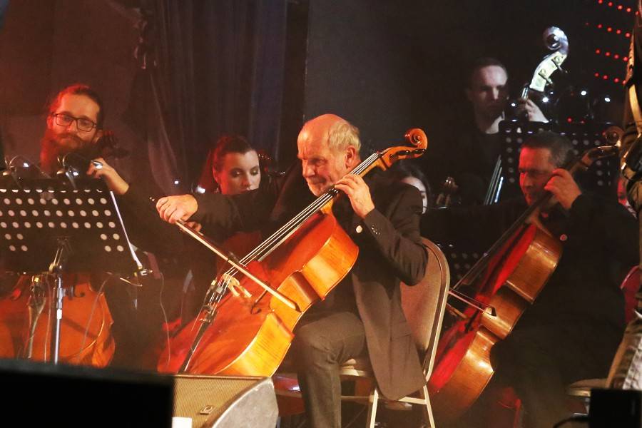 Metallica Tribute: V Brně se metal propojil se symfonickým orchestrem