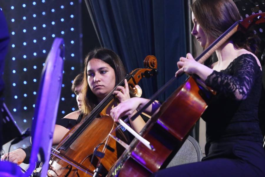 Metallica Tribute: V Brně se metal propojil se symfonickým orchestrem