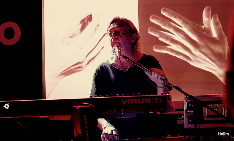 Oceán křtil v Brně album Femme Fatale, kmotry byli Roman Dragoun a Helmutova stříkačka