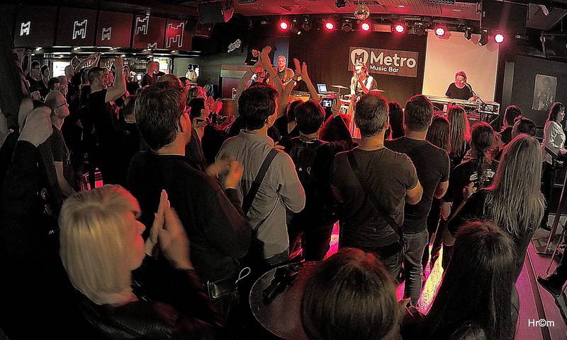 Oceán křtil v Brně album Femme Fatale, kmotry byli Roman Dragoun a Helmutova stříkačka