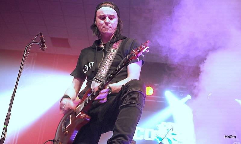 Harlej ve Svitavách děkovali tamním fanouškům, za odměnu s nimi šli po koncertě na pivo