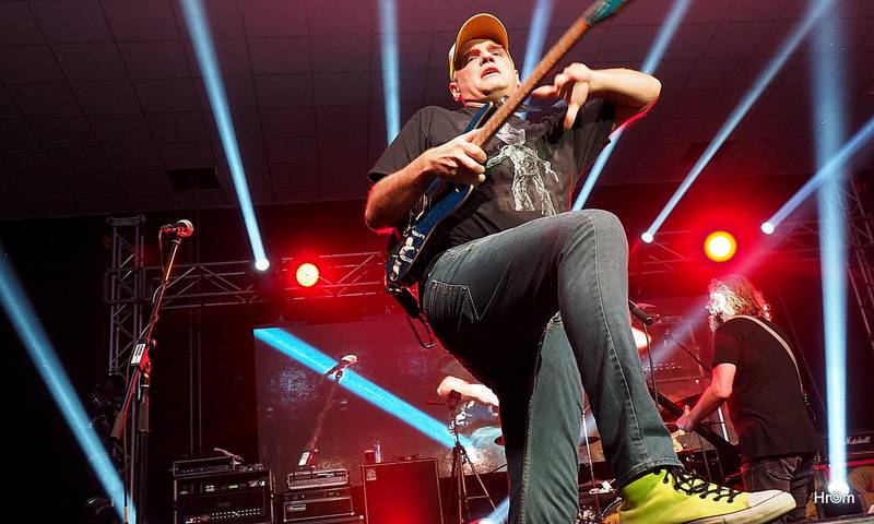 Harlej ve Svitavách děkovali tamním fanouškům, za odměnu s nimi šli po koncertě na pivo