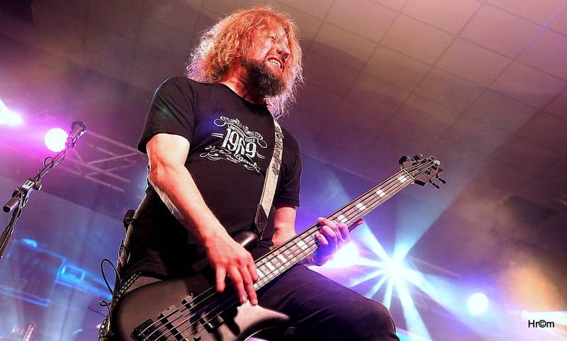 Harlej ve Svitavách děkovali tamním fanouškům, za odměnu s nimi šli po koncertě na pivo