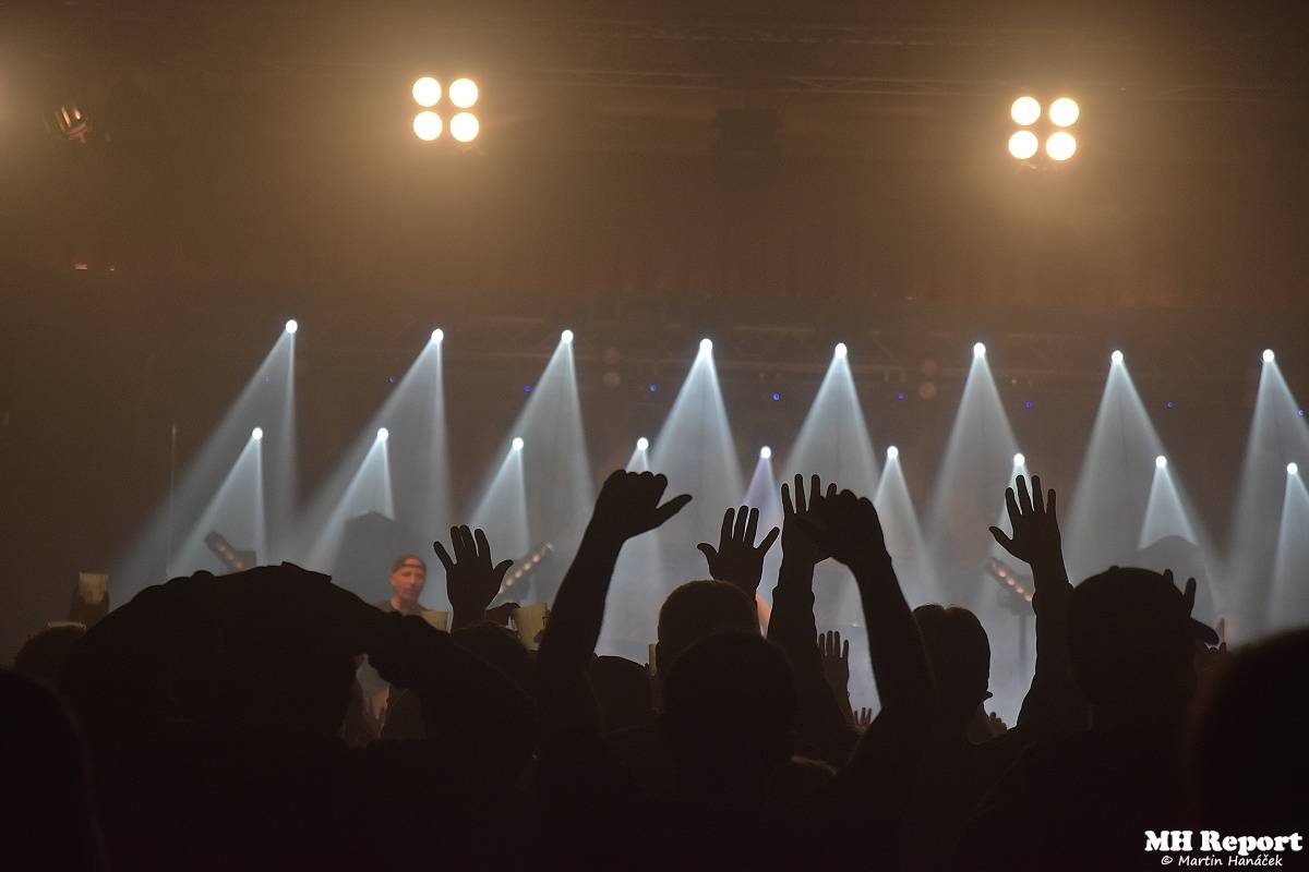 Doga s Alkeholem vyprodali plzeňskou Šeříkovku, atmosféra byla pekelná 