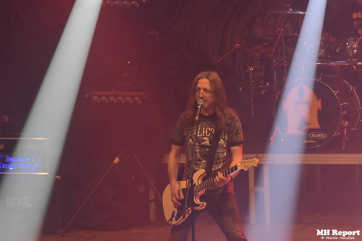 Doga s Alkeholem vyprodali plzeňskou Šeříkovku, atmosféra byla pekelná 