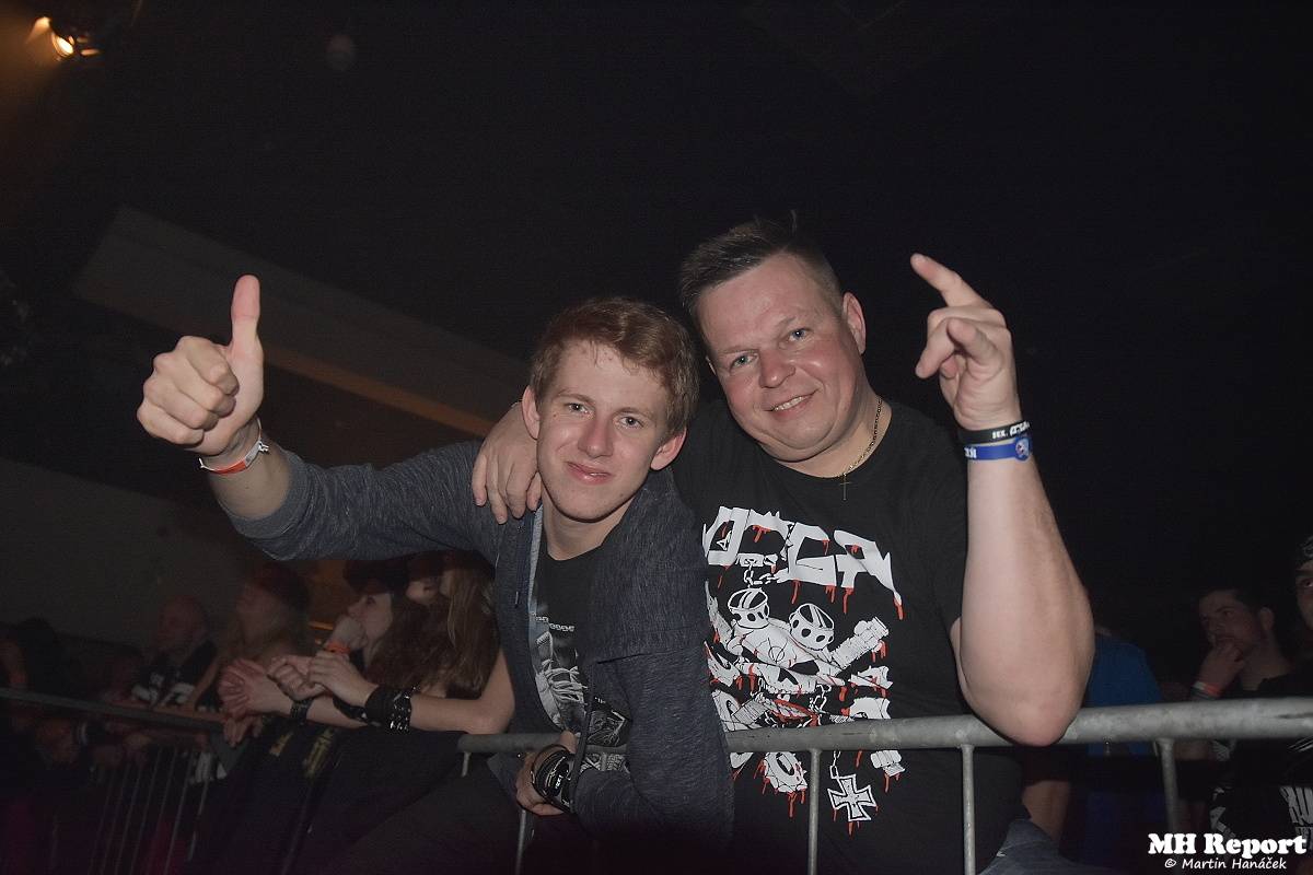 Doga s Alkeholem vyprodali plzeňskou Šeříkovku, atmosféra byla pekelná 