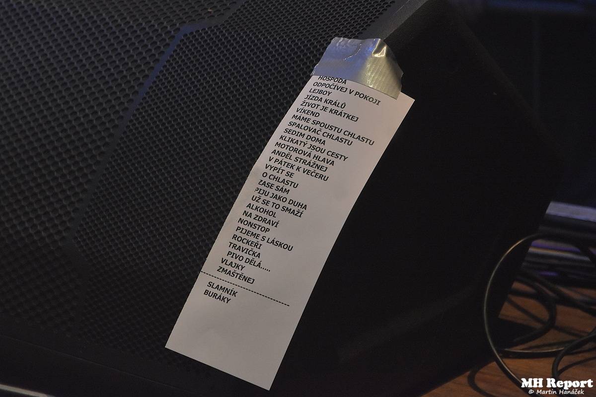 Doga s Alkeholem vyprodali plzeňskou Šeříkovku, atmosféra byla pekelná 