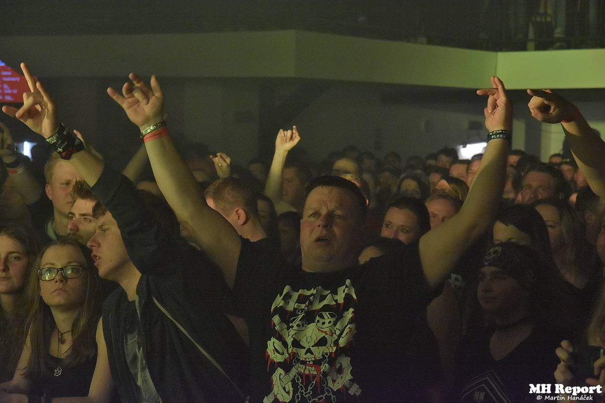 Doga s Alkeholem vyprodali plzeňskou Šeříkovku, atmosféra byla pekelná 