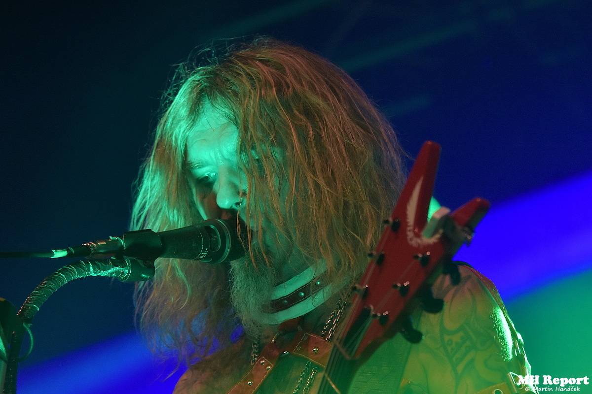 Doga s Alkeholem vyprodali plzeňskou Šeříkovku, atmosféra byla pekelná 