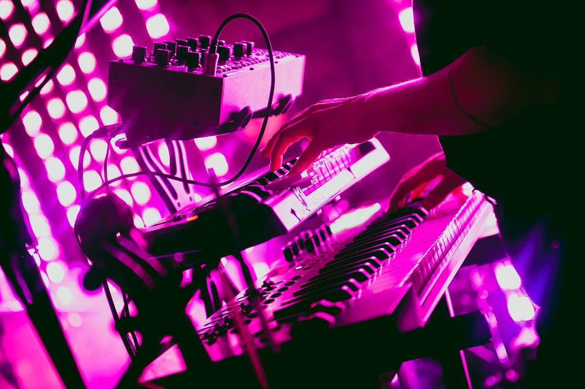 Mogli v Chapeau Rouge: Vydařená česká premiéra