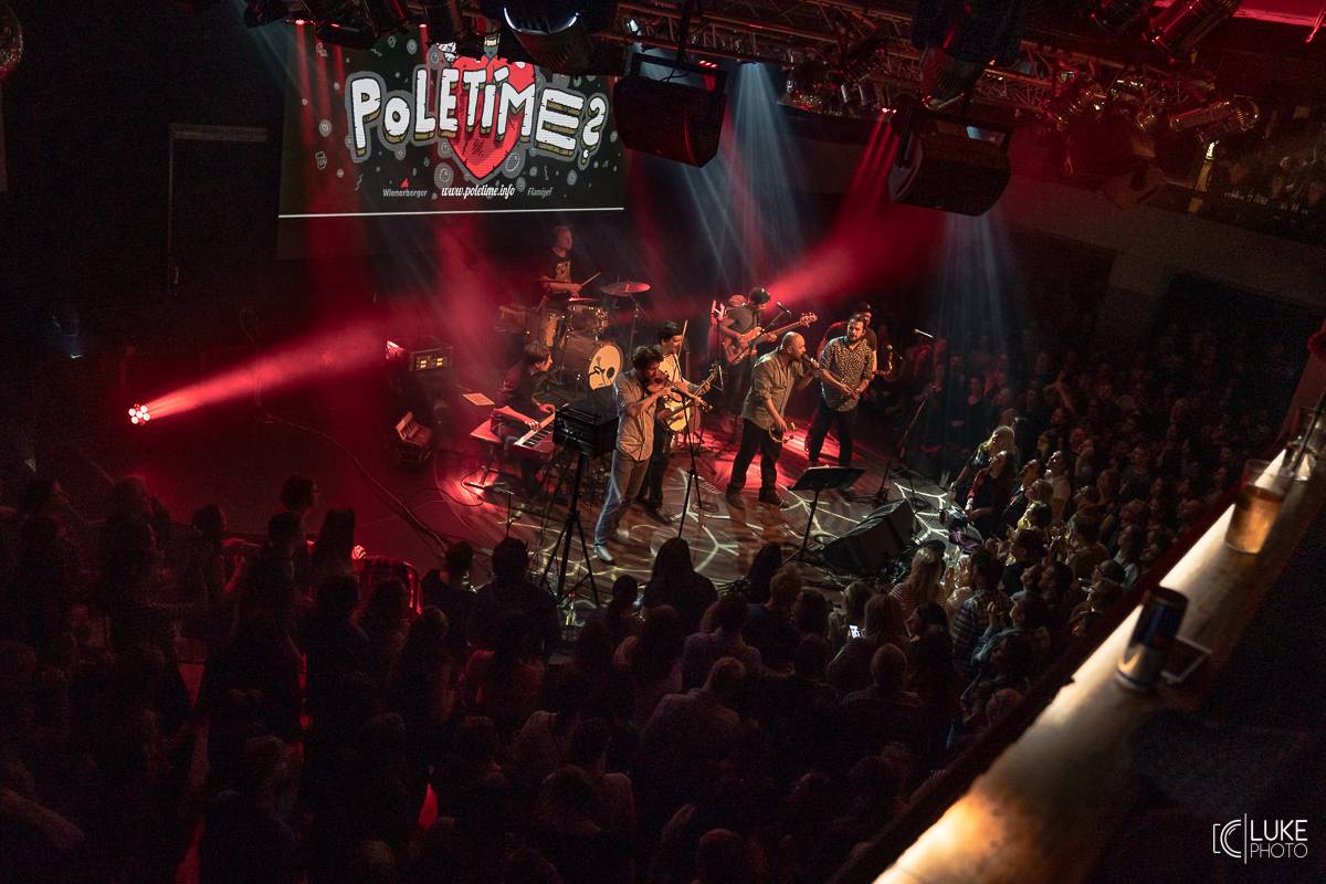 Poletíme? toužili ve vyprodaném Lucerna Music Baru po hitu