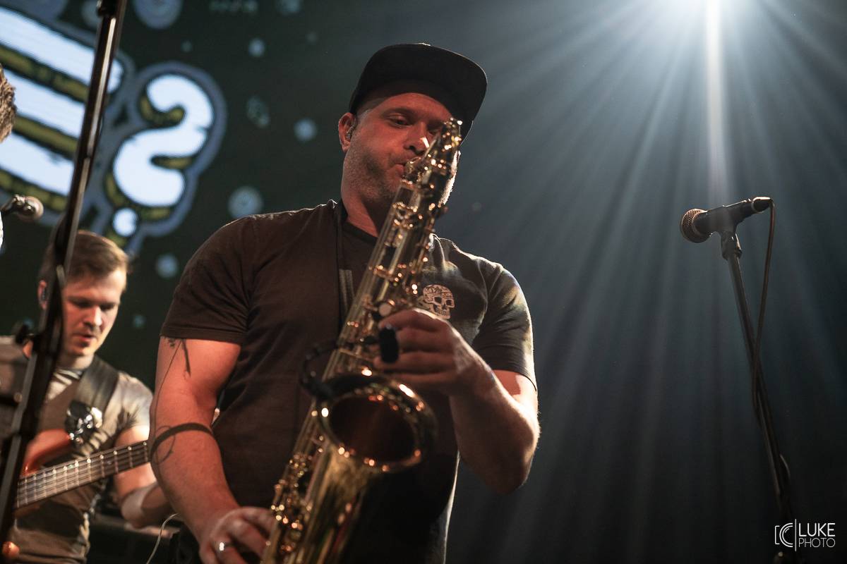 Poletíme? toužili ve vyprodaném Lucerna Music Baru po hitu