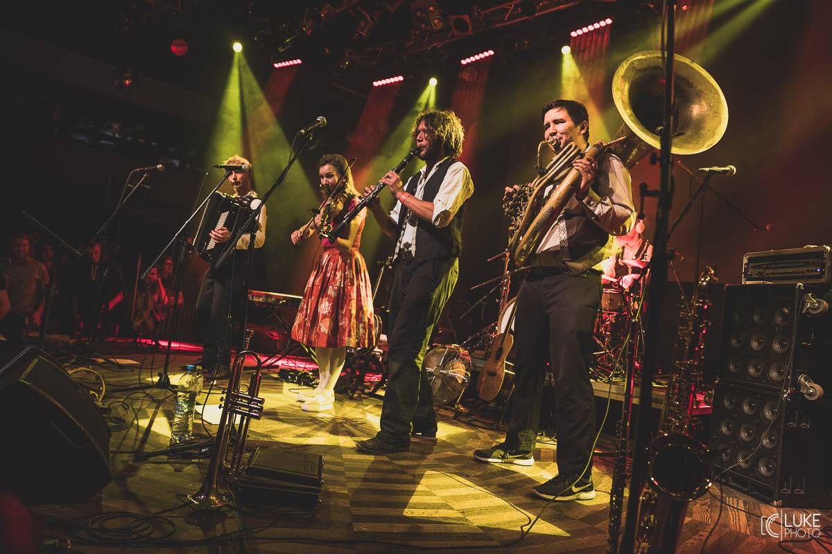 Poletíme? toužili ve vyprodaném Lucerna Music Baru po hitu