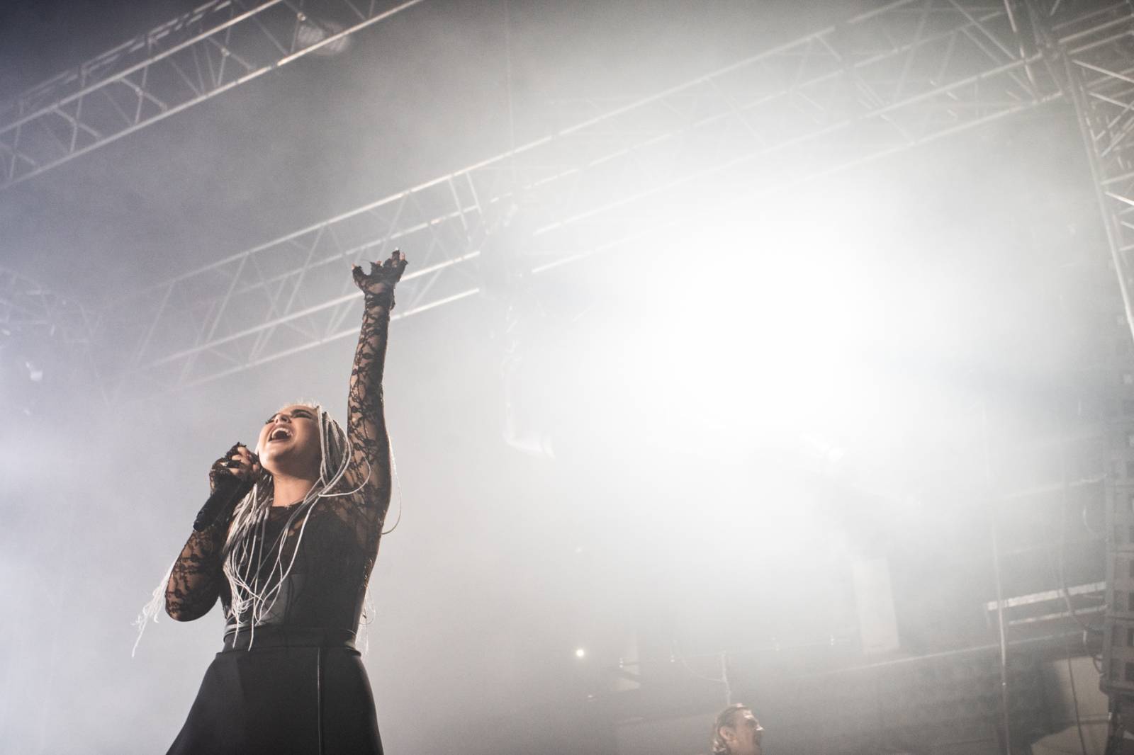 Little Big roztančili pražskou Malou sportovní halu v rytmu Skibidi