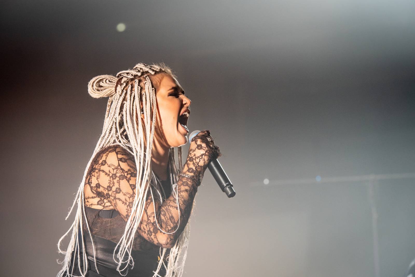 Little Big roztančili pražskou Malou sportovní halu v rytmu Skibidi