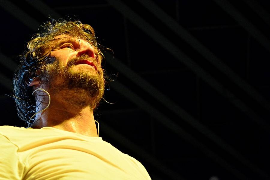 J.A.R. v Brně dostali dav do varu. Zpívali o hubnutí i superpéru