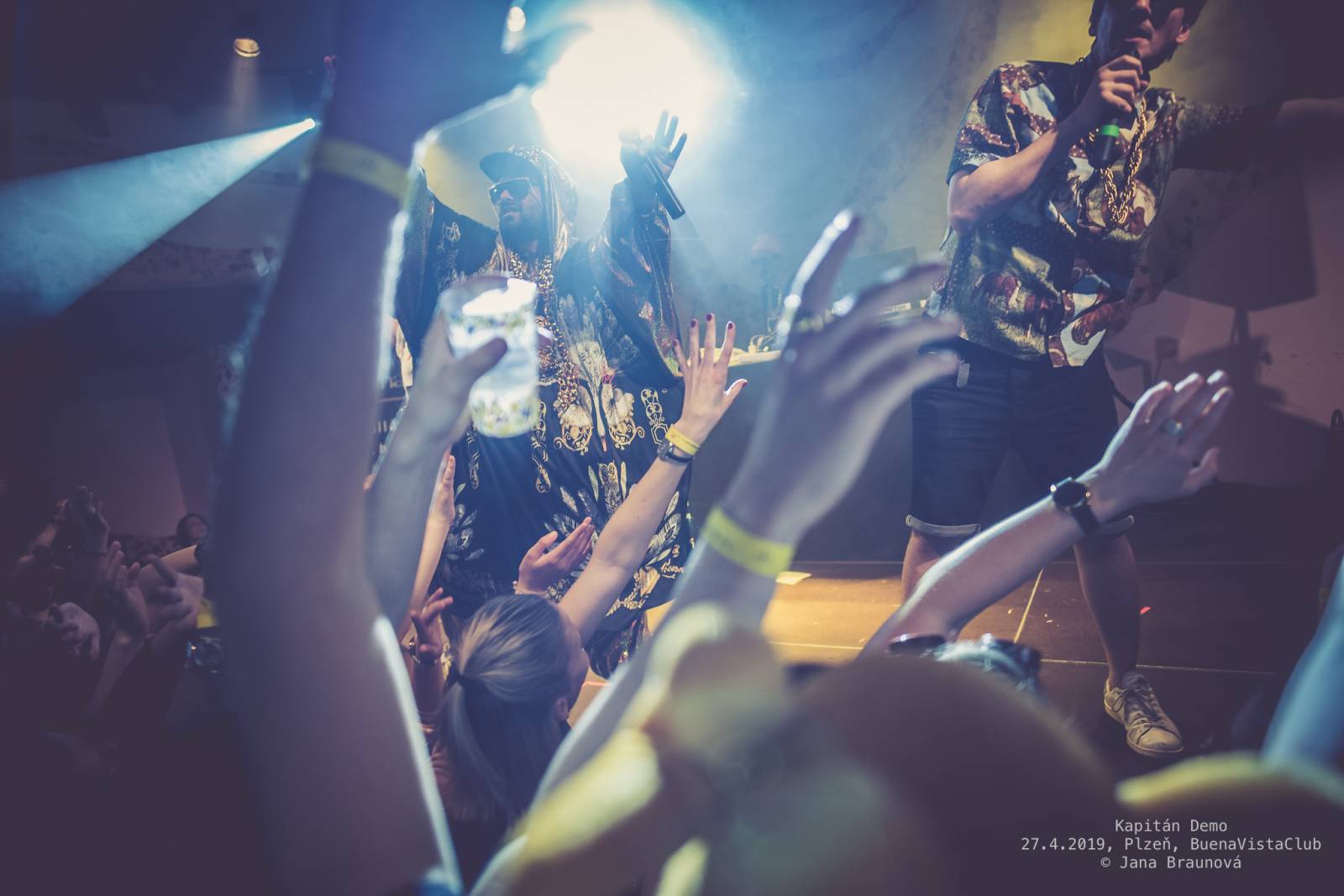 Kapitán Demo pokřtil vyprodaný 