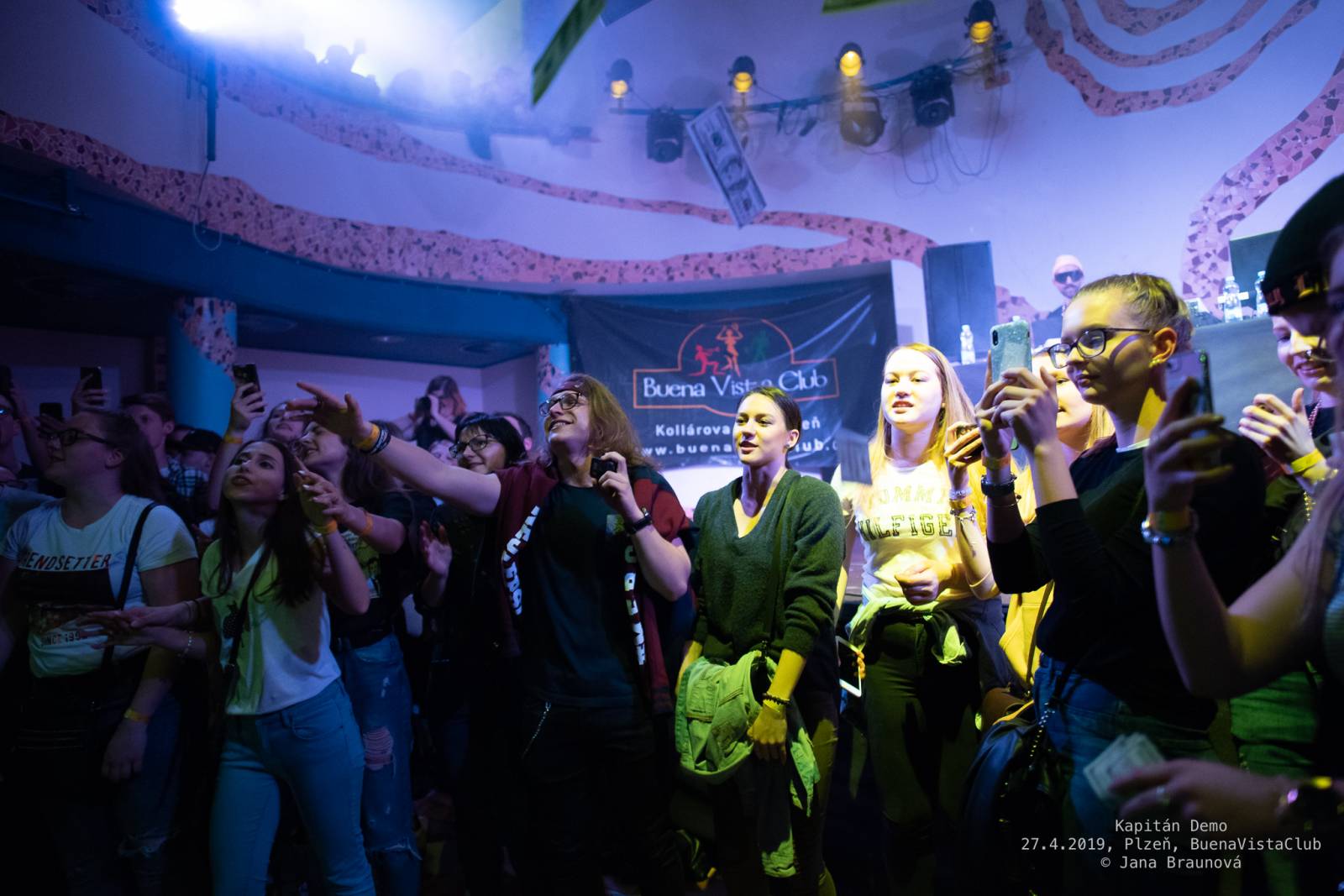 Kapitán Demo pokřtil vyprodaný 