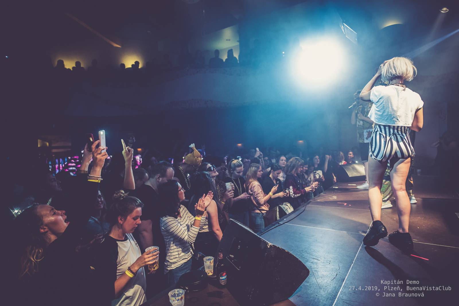 Kapitán Demo pokřtil vyprodaný 