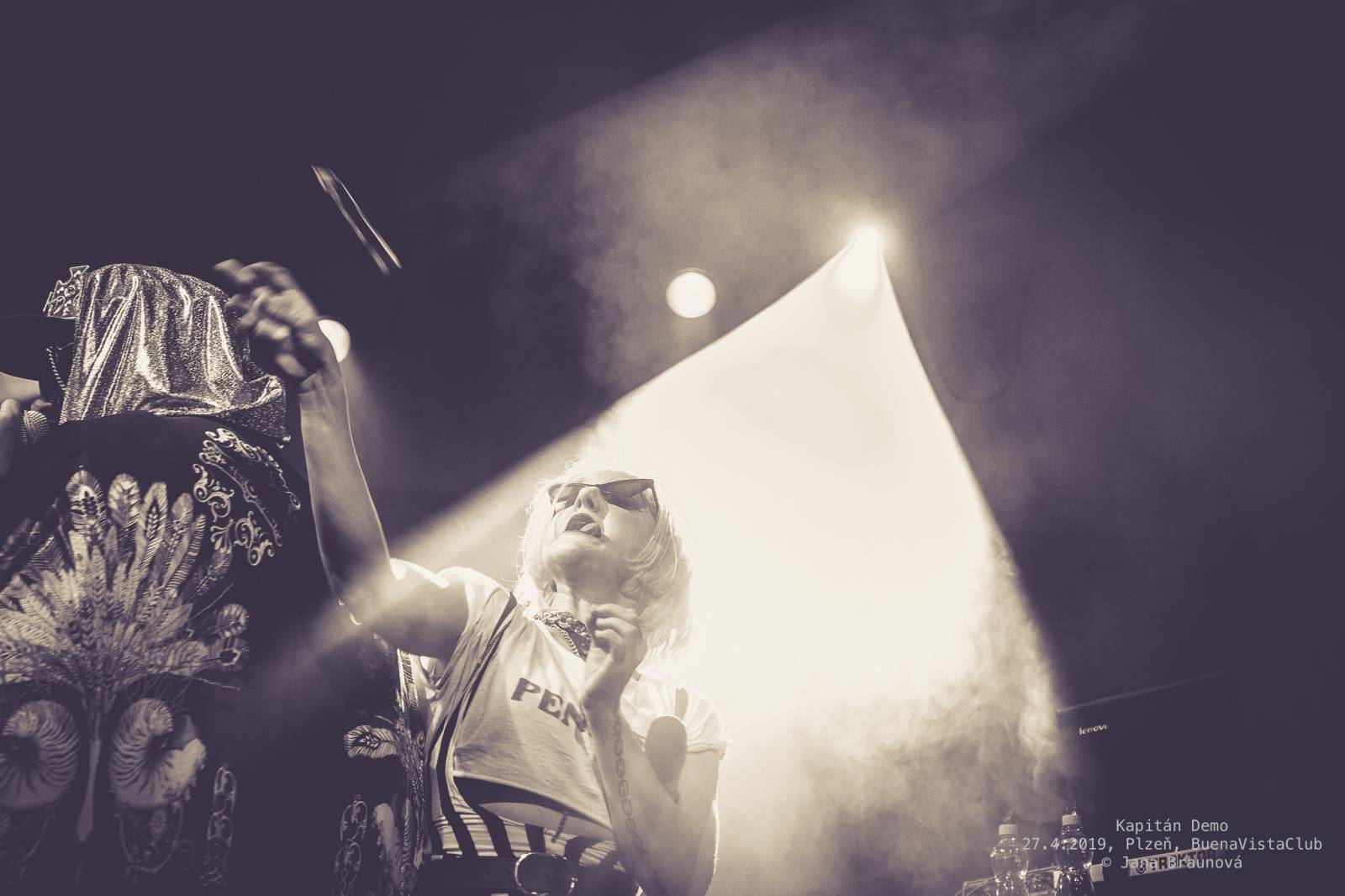 Kapitán Demo pokřtil vyprodaný 