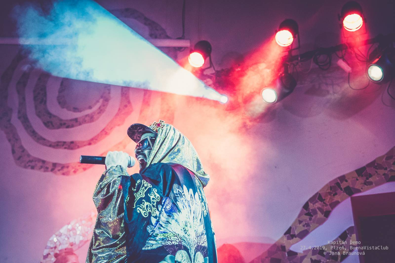 Kapitán Demo pokřtil vyprodaný 