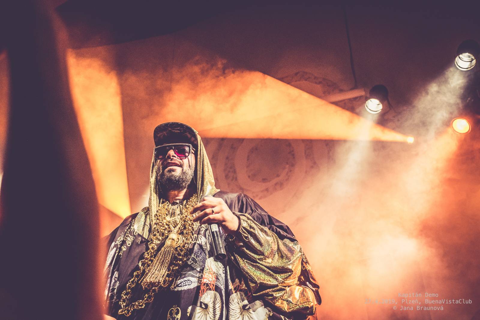 Kapitán Demo pokřtil vyprodaný 