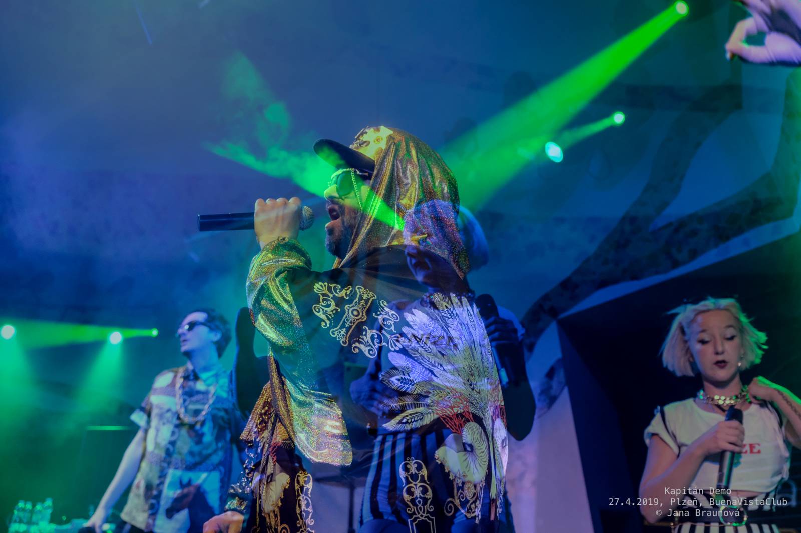 Kapitán Demo pokřtil vyprodaný 