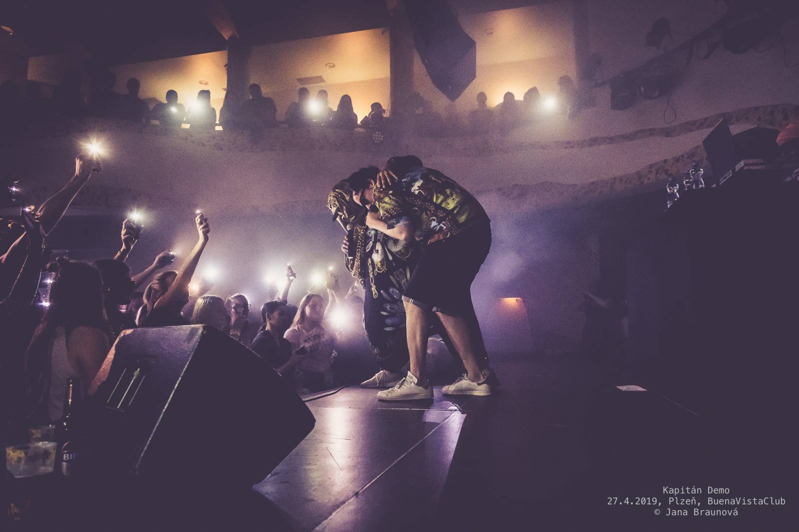 Kapitán Demo pokřtil vyprodaný 