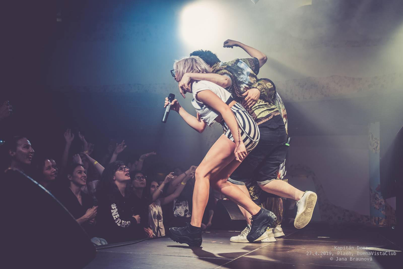 Kapitán Demo pokřtil vyprodaný 