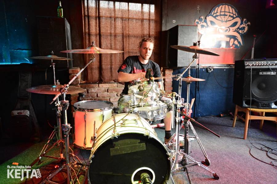 Na festivalu Punx And Summer v Modré Vopici zahrála i punková legenda Šanov 1. Vystoupili také RV4 nebo TASS