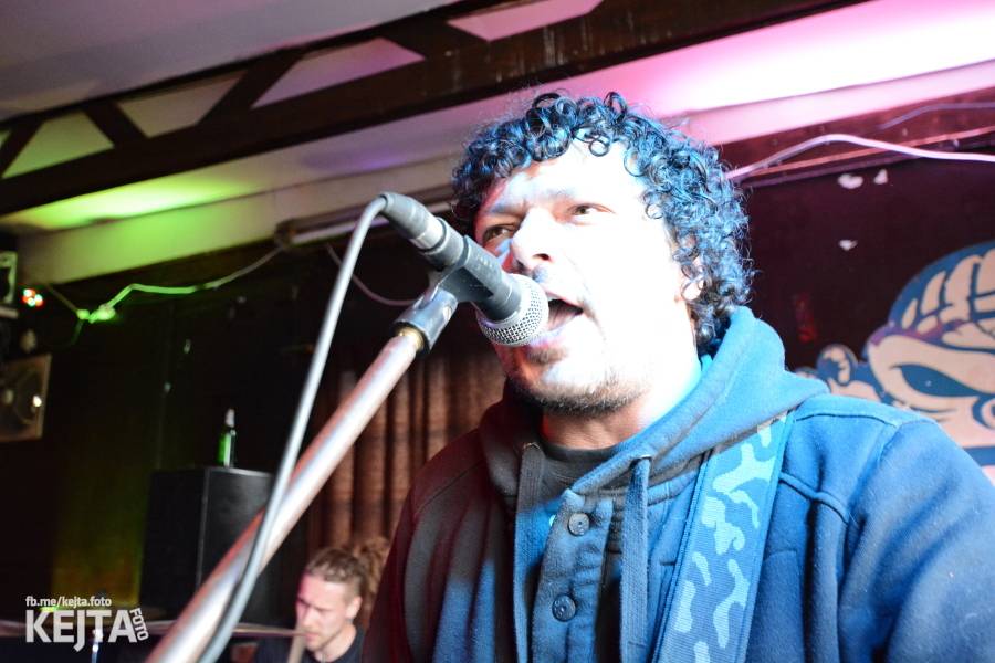 Na festivalu Punx And Summer v Modré Vopici zahrála i punková legenda Šanov 1. Vystoupili také RV4 nebo TASS