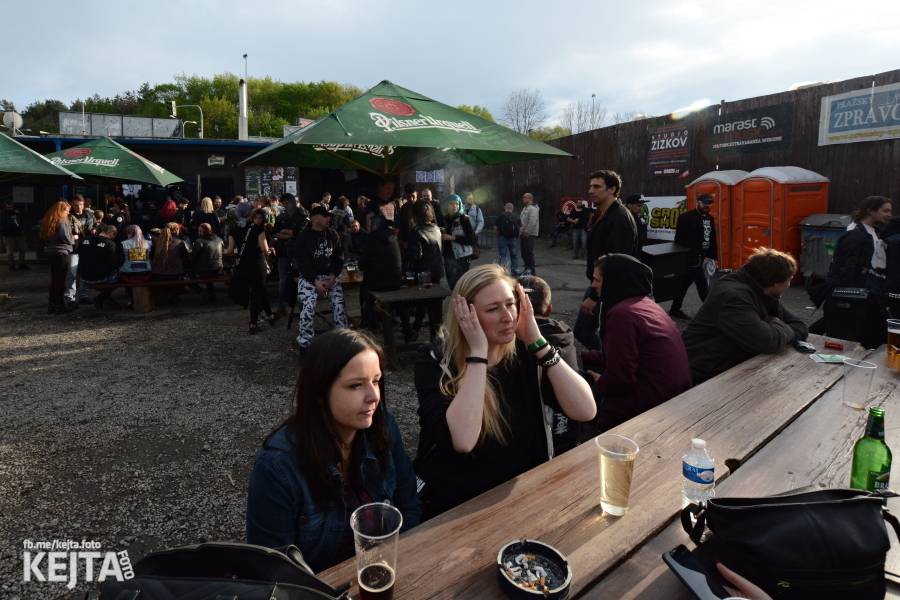 Na festivalu Punx And Summer v Modré Vopici zahrála i punková legenda Šanov 1. Vystoupili také RV4 nebo TASS