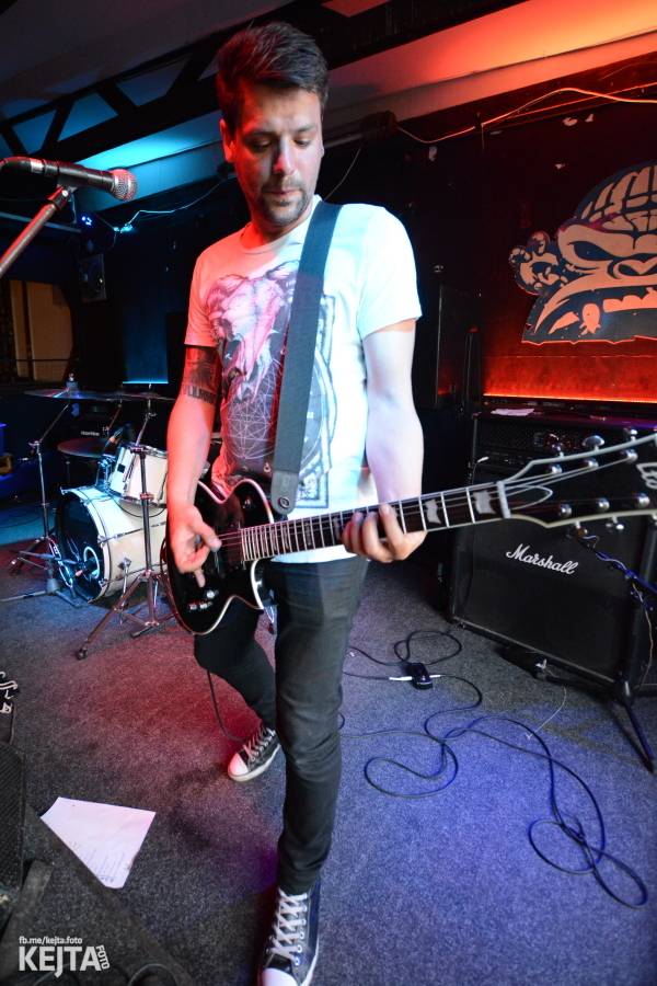 Na festivalu Punx And Summer v Modré Vopici zahrála i punková legenda Šanov 1. Vystoupili také RV4 nebo TASS