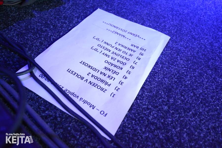 Na festivalu Punx And Summer v Modré Vopici zahrála i punková legenda Šanov 1. Vystoupili také RV4 nebo TASS