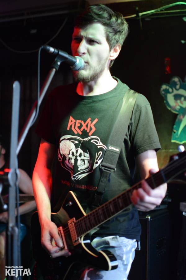 Na festivalu Punx And Summer v Modré Vopici zahrála i punková legenda Šanov 1. Vystoupili také RV4 nebo TASS