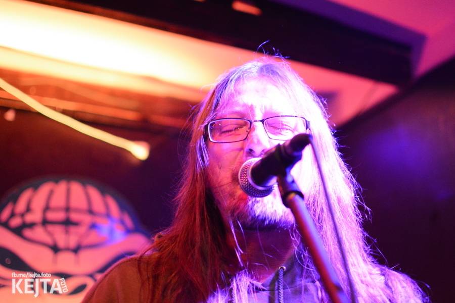 Na festivalu Punx And Summer v Modré Vopici zahrála i punková legenda Šanov 1. Vystoupili také RV4 nebo TASS