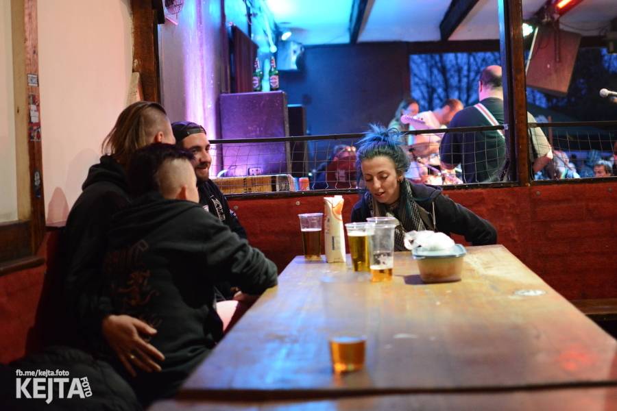 Na festivalu Punx And Summer v Modré Vopici zahrála i punková legenda Šanov 1. Vystoupili také RV4 nebo TASS