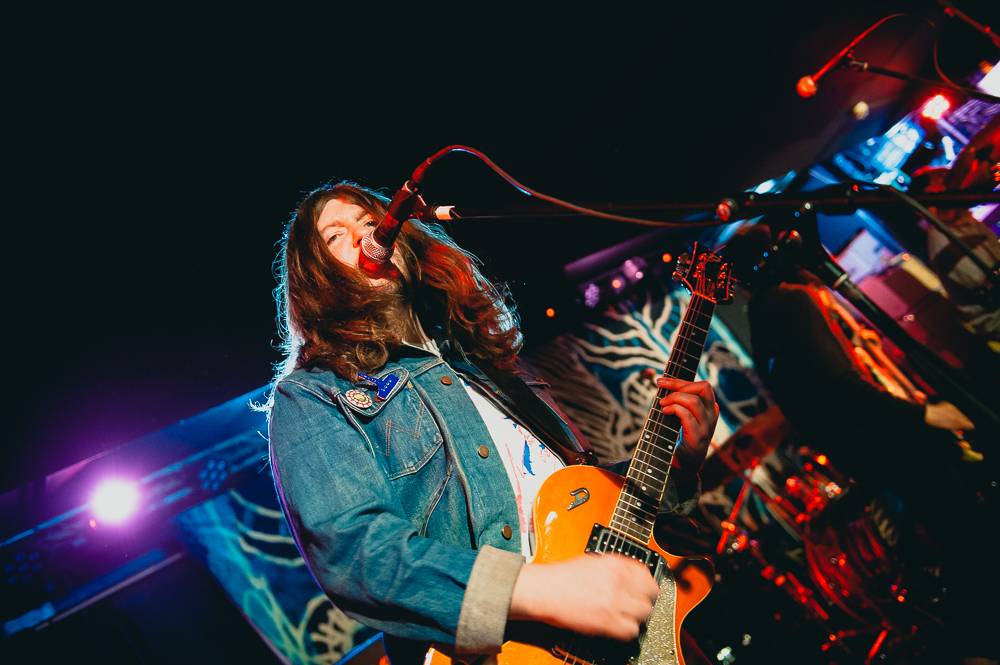 All Them Witches obstarali v Rock Café pomyslné pálení čarodějnic