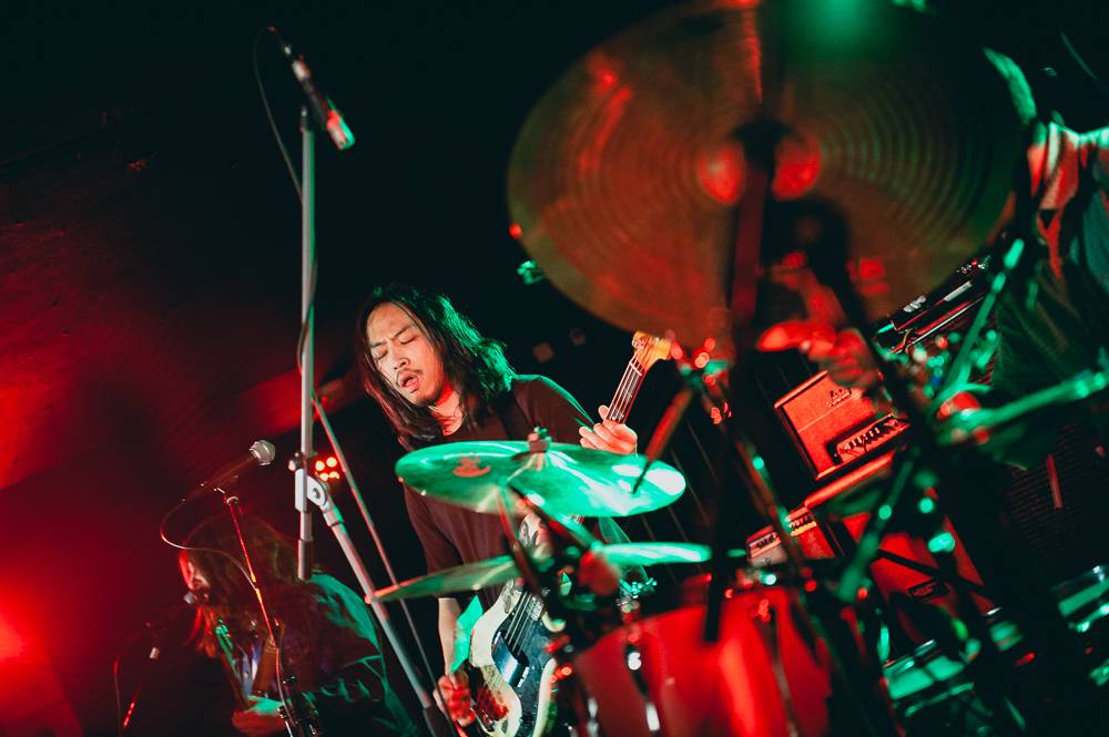 All Them Witches obstarali v Rock Café pomyslné pálení čarodějnic