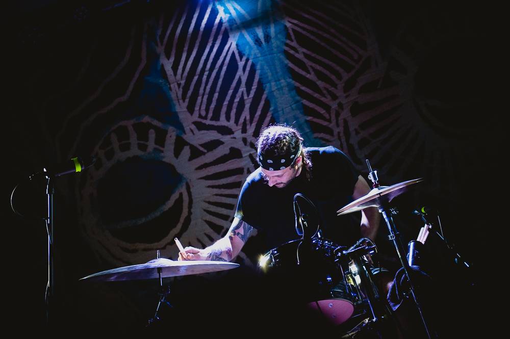 All Them Witches obstarali v Rock Café pomyslné pálení čarodějnic