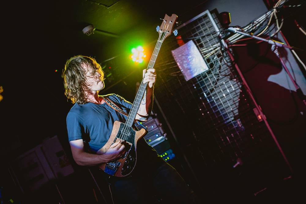 All Them Witches obstarali v Rock Café pomyslné pálení čarodějnic